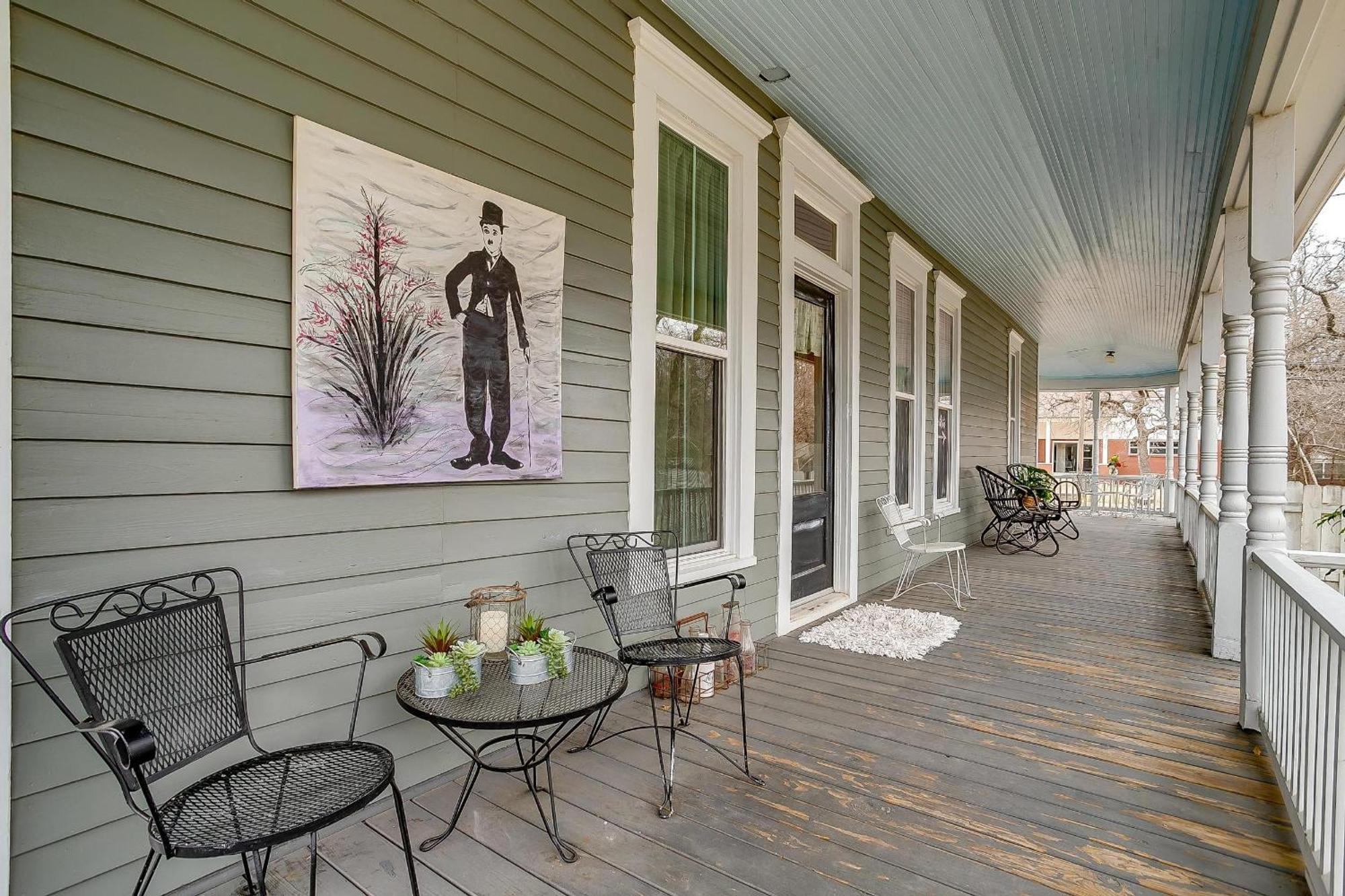 The Gallery House Boutique Hotel Stephenville Exteriör bild